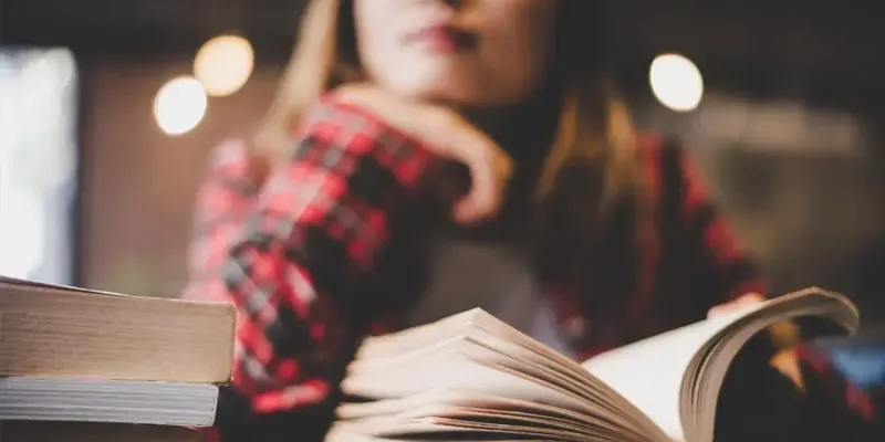 Kaygı bozukluğu yaşayan okurlar için huzur veren, sakin bir köşe ve sakinleştirici kitaplar